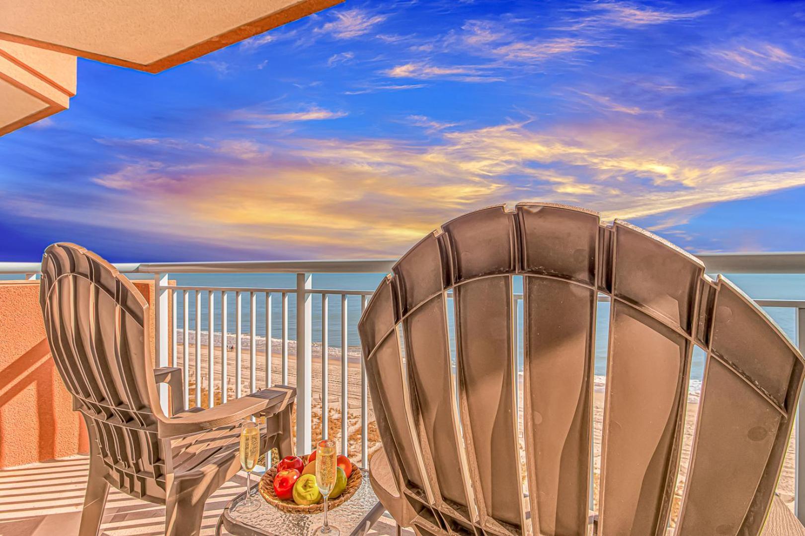 Immaculate! Beautifully Renovated Oceanfront 1 Bedroom Suite - Sleeps 6! - Roxanne Towers Unit 804 Myrtle Beach Exterior photo
