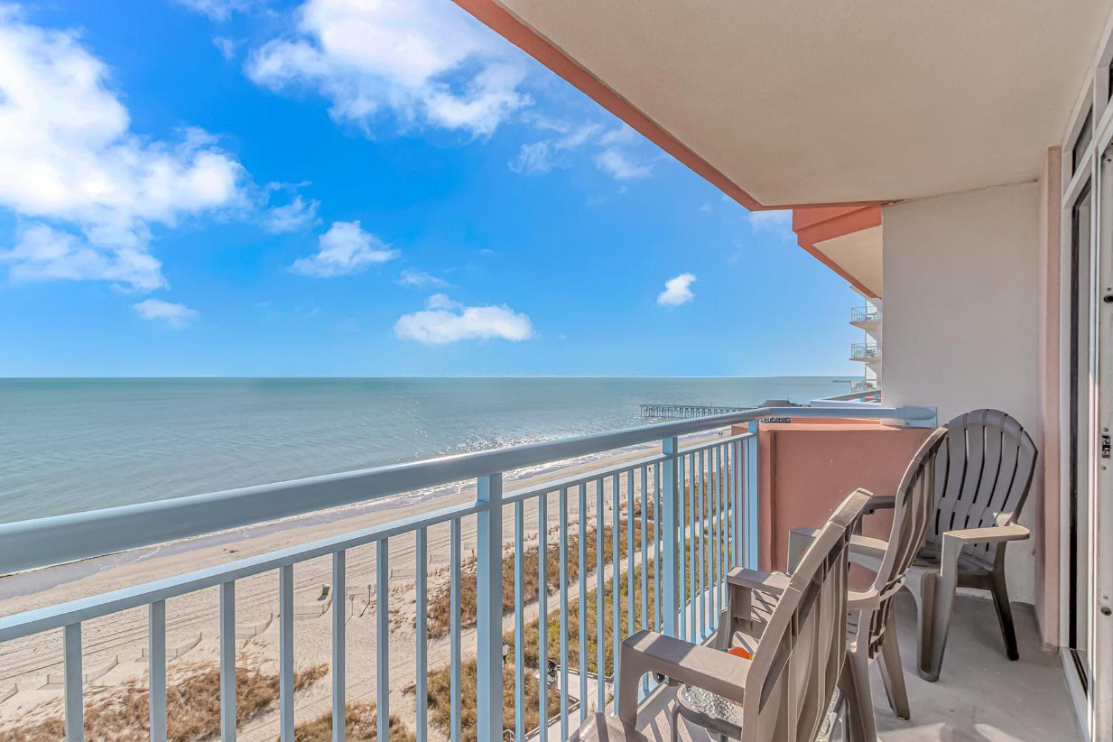 Immaculate! Beautifully Renovated Oceanfront 1 Bedroom Suite - Sleeps 6! - Roxanne Towers Unit 804 Myrtle Beach Exterior photo